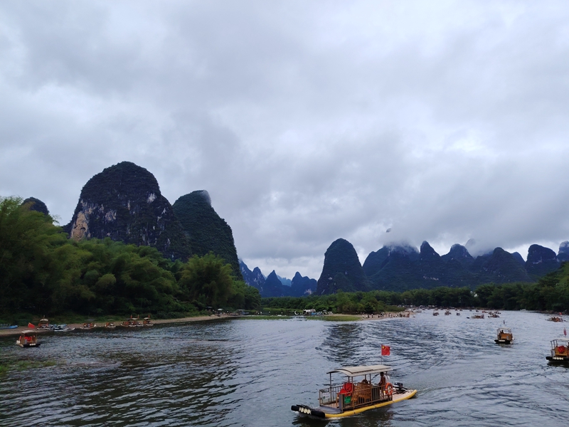 سفر العطلات في الأول من مايو 