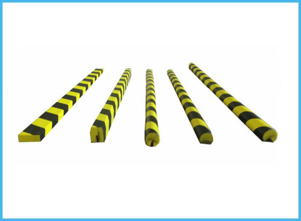 PU حامي الركن